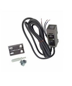 Cảm biến quang Omron E3S-CD12 2M